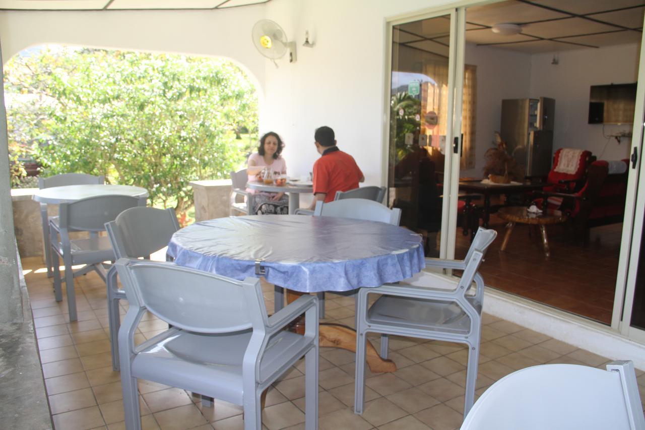 Daniella'S Bungalows Bel Ombre Ngoại thất bức ảnh