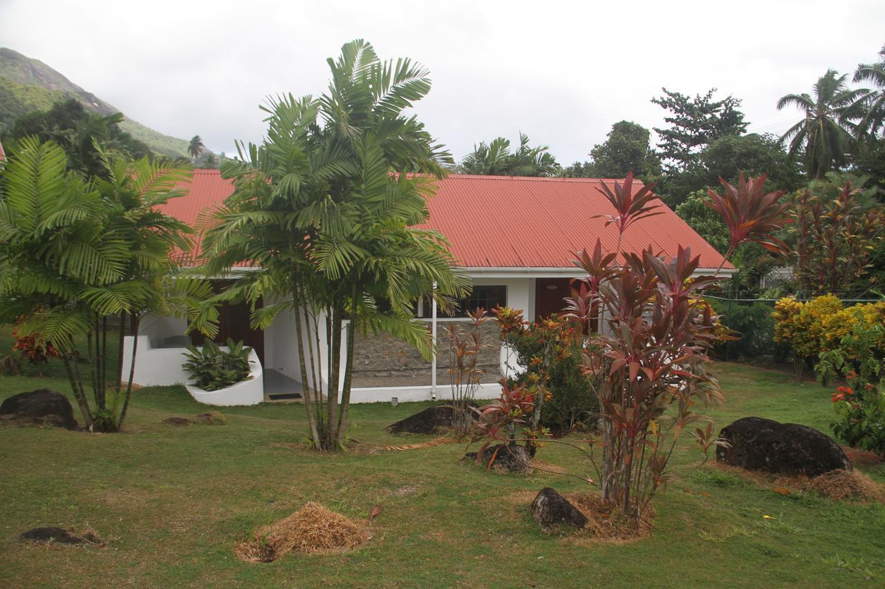 Daniella'S Bungalows Bel Ombre Ngoại thất bức ảnh