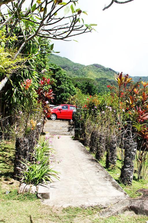 Daniella'S Bungalows Bel Ombre Ngoại thất bức ảnh